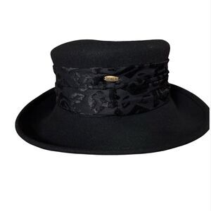 VTG Scala 100% Wool‎ Womens Cloche Hat Rose Bandana Black Old Money 80s